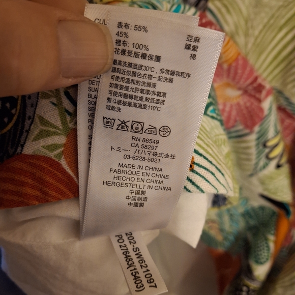 Tommy Bahama Dress If One Can Toucan Sleeveless Shift Dress. - Picture 14 of 16